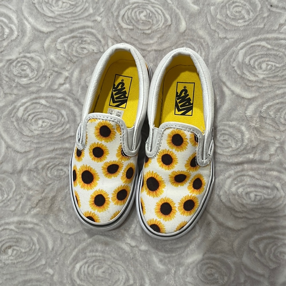 Vans sunflower classic slip on shoe. Like new.